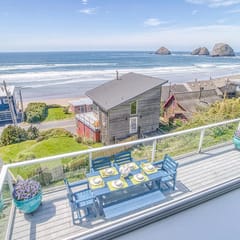 Incredible Ocean Views Free WiFi Great Location