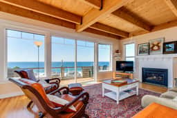 Pristine Home with Stunning Views Short Walk to Beach Right in Town - Image 4