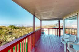 Family Friendly Oceanfront Condo with Free WiiFi Ocean Views and Easy Beach Access - Image 2