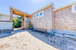 Picturesque Views Just Steps From The Beach - Image 5