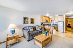 Waterfront condo with furnished balcony ocean views and great location - Image 4