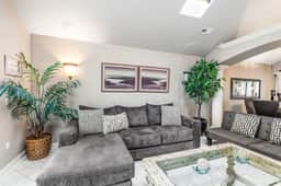 Oceanfront townhome with amazing views decks beach access and updated kitchen - Image 5