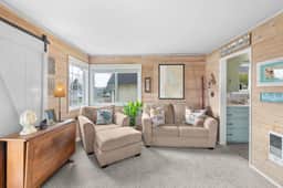 Coastal cottage in Rockaway Beach, steps to ocean - Image 5