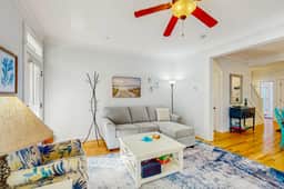 Family friendly home close to ocean private hot tub fireplace and WIFI - Image 2