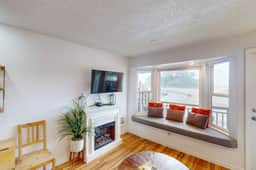 Oceanfront 2nd floor condo with ocean views balcony and seasonal beach access - Image 2