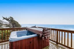 Beachfront Dog Friendly Cottage with Private Hot Tub Fireplace and Ocean Views - Image 2