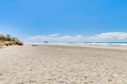 Classic Beach House with Firepit Full Kitchen Fenced Yard Dogs Welcome - Image 4