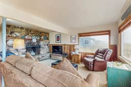 Cozy dog friendly home with ocean views beach access grill and WIFI - Image 3