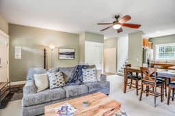 Cozy coastal retreat with deck grill firepit and WiFi walk to beach - Image 5