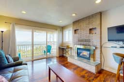 Dog Friendly Condo with Ocean View and Beach Access Perfect for Family Fun - Image 4