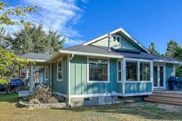 Dog friendly home close to the beach with patio BBQ and WiFi - Image 3