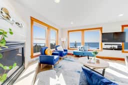 Dog Friendly Coastal Retreat with Ocean Views - Image 5