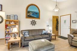Dog Friendly Home Just a Half Mile Walk to the Beach and Heart of Town - Image 2