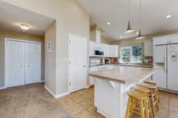 Ocean side home steps from sand dog friendly - Image 5