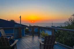 Spacious home with Ocean Views game room office deck patio and grill dogs ok - Image 5