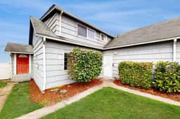Oceanfront Escape | Million-Dollar Views, Family & Dog Friendly - Image 4