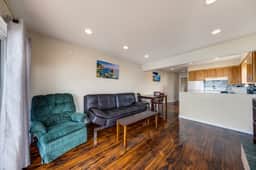 Oceanview Condo with Full Kitchen Balcony Beach Access Nearby - Image 5