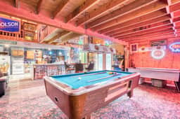 Incredibly Unique Bar Inspired Home with Private Hot Tub and near the Beach Dogs OK - Image 4