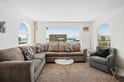 Dog friendly ocean view home with deck and enclosed yard 1 block to beach - Image 5