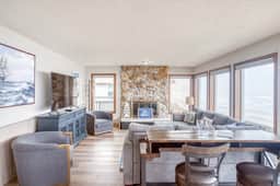Prime Direct Beachfront Retreat with private deck with views | Dogs Welcome - Image 2