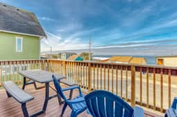 Ocean view home 1 block from the beach with hot tub deck and fireplace - Image 3
