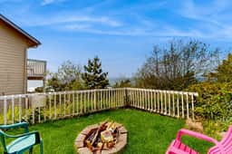 Oceanview Condo Dog Friendly Close to Beach and Everthing in Town - Image 3
