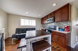 Upper Level Condo with Private Balcony and Nearby Beach Access Dog Friendly - Image 4