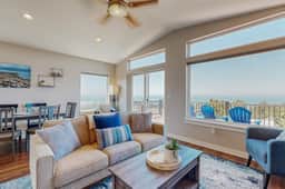 Sweeping ocean view home with fireplace grill and foosball table dog friendly - Image 3