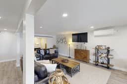 Oceanfront dog friendly home with coastal views telescope walkable location - Image 4