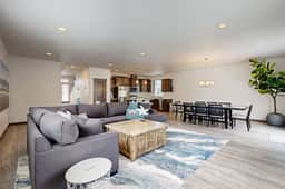 New coastal house with beach access balcony central AC and washer dryer - Image 5