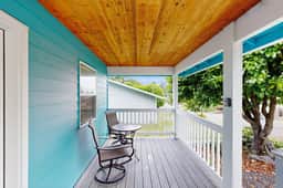 Modern Beach Cottage with a covered patio fire pit grill and easy beach access - Image 3