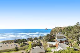 Remodeled home with multiple decks and ocean views short walk to beach - Image 3