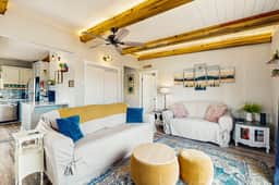 Charming modern home close to the beach with full kitchen WiFi and large deck - Image 3