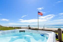 Beachfront ocean view duplex with private beach hot tub grill outdoor shower - Image 3