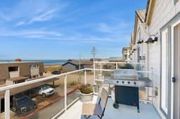 Three Story Beach Townhouse with Ocean View Fireplace Gas Grill and Balcony - Image 2