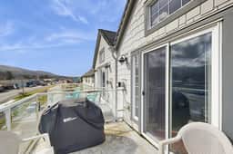 Dog friendly beach condo in a great location for exploring Rockaway Beach - Image 2