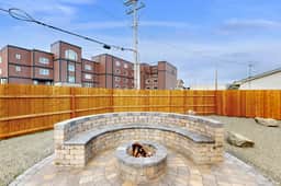 Spacious home close to the beach with peekaboo ocean views fireplaces hot tub - Image 3