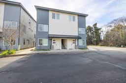 Modern Lincoln City loft near Siletz Bay, Taft Beach, and D River - Image 3