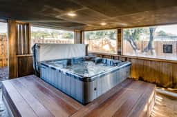 Family friendly house with ocean view and private hot tub walk to beach dogs OK - Image 2