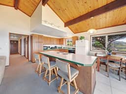 Charming Oceanfront Home with Nearby Beach Access and Amazing Ocean Views - Image 3