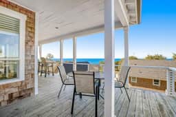 Gorgeous Ocean View Home with Private Hot Tub Fast WiFi Gas Fireplaces and with D - Image 3