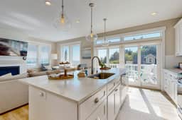 Discover Coastal Bliss Your Perfect Retreat Awaits in Lincoln City - Image 5
