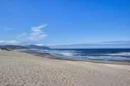 Designer home with stunning ocean and sunset views steps to beach dog friendly - Image 3