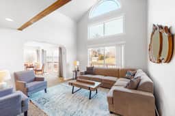 Charming Lakefront Home with Private Hot Tub and High Speed WiFi - Image 5