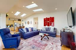 Beachside home with firepit media room walk 2 minutes to beach access - Image 5