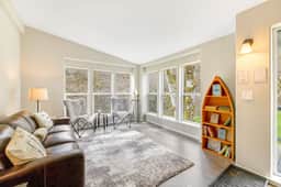 Dog friendly waterfront home on the Wilson River with great views deck and WiFi - Image 2