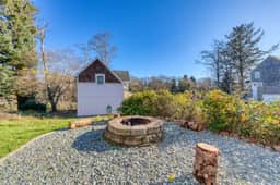 Spacious Homey Dog Friendly House with Fireplace and Beach and Ocean Views - Image 4