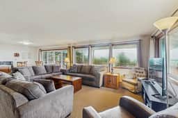 Dog Friendly Oceanfront House with Ocean Views Walk to Beach - Image 2