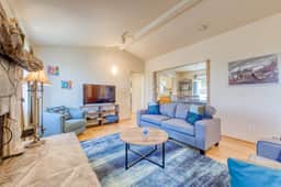 Dog friendly house near beach with hot tub fireplace enclosed yard full kitchen - Image 4