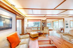 Delightful dog friendly home with bay views private hot tub and sauna - Image 4
